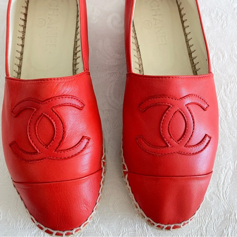 CHANEL coral red Lambskin CC Espadrilles